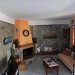 Holiday home Pyrgos Tseria