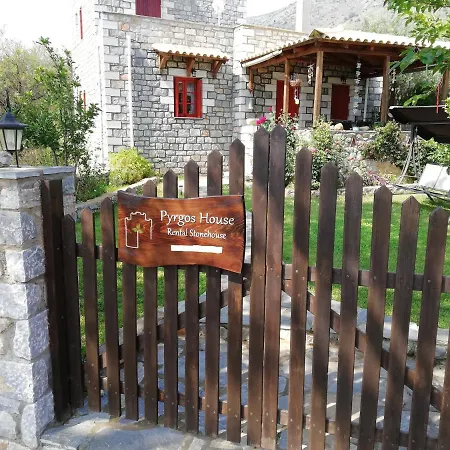 Pyrgos Vakantiehuis Tseria