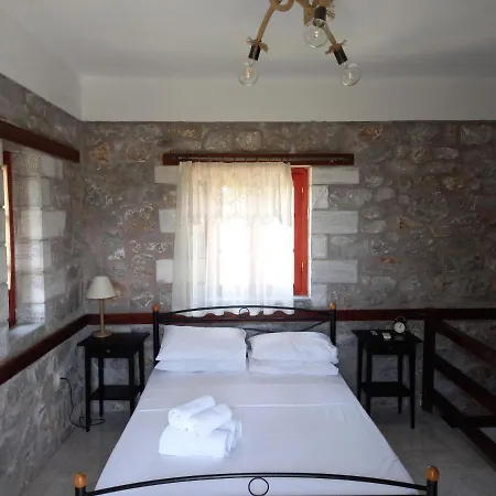 Pyrgos Ferienhaus Tseria