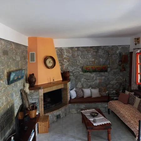 Ferienhaus Pyrgos Tseria