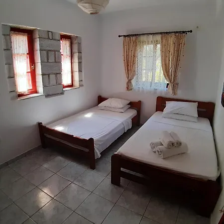 Pyrgos Vakantiehuis *